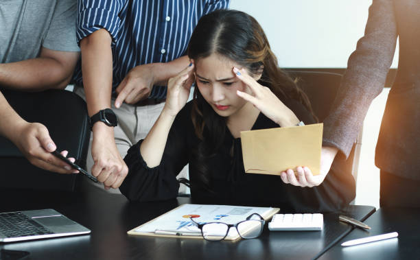 Payroll Giving You a Headache? Here’s Why More Canadian Companies Are Turning to Outsourcing