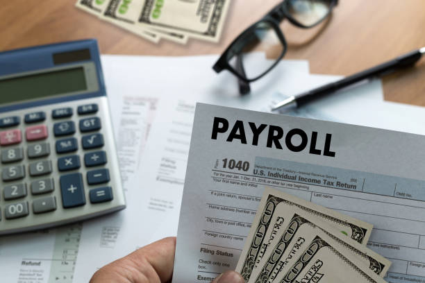 outsource-payroll-for-small-business